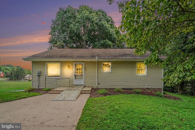 885 MOUNT WILSON RD, Lebanon, PA 17042