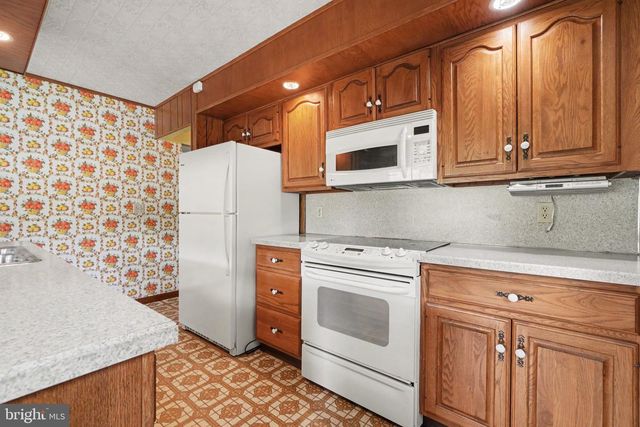 885 MOUNT WILSON RD, Lebanon, PA 17042