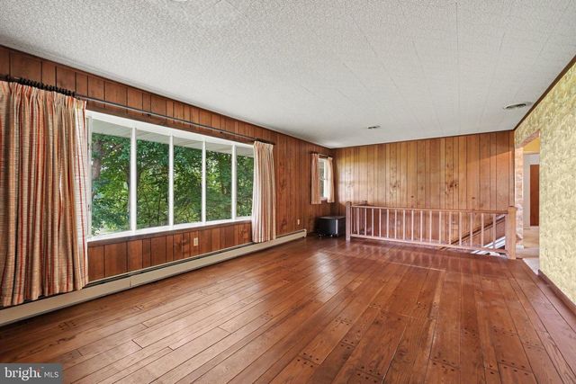 885 MOUNT WILSON RD, Lebanon, PA 17042