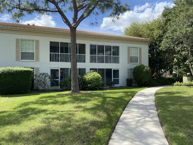 5205 WEDGEWOOD LN 15, Sarasota, FL 34235