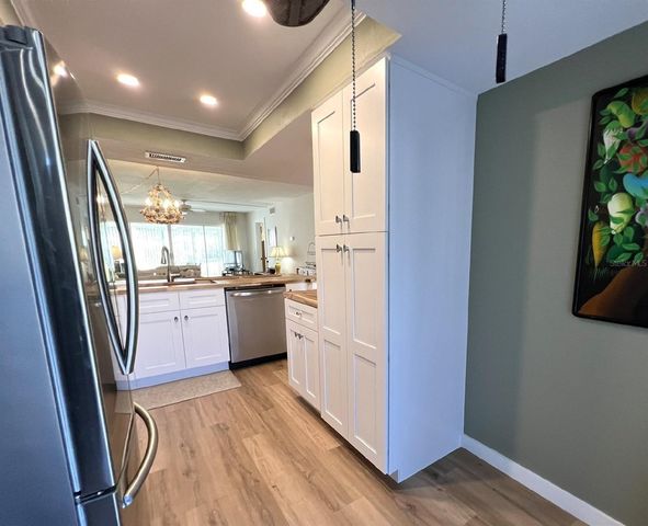5205 WEDGEWOOD LN 15, Sarasota, FL 34235
