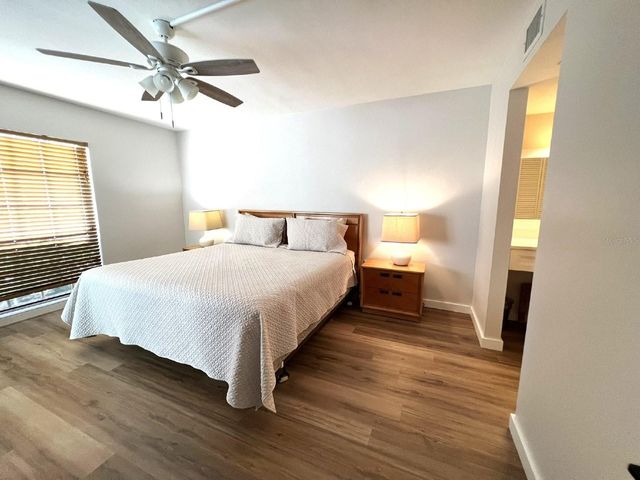5205 WEDGEWOOD LN 15, Sarasota, FL 34235