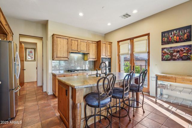 7460 E GOLDEN EAGLE Circle, Gold Canyon, AZ 85118