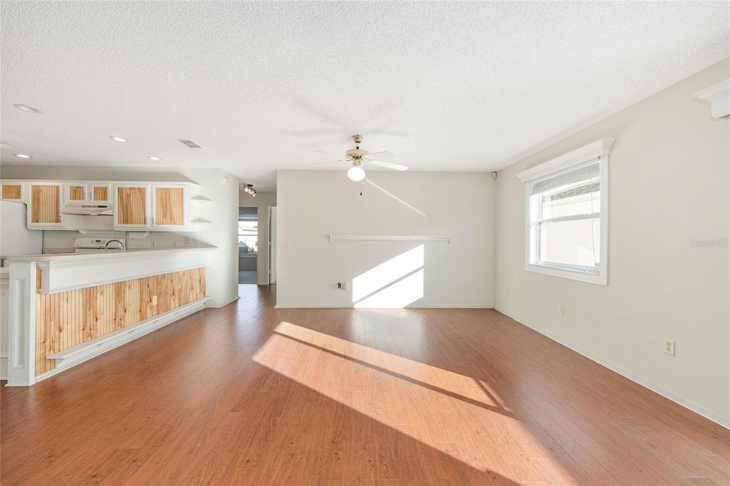 Image 14 of property listing at 3245 RIVERTON ROAD, The Villages, FL 32162