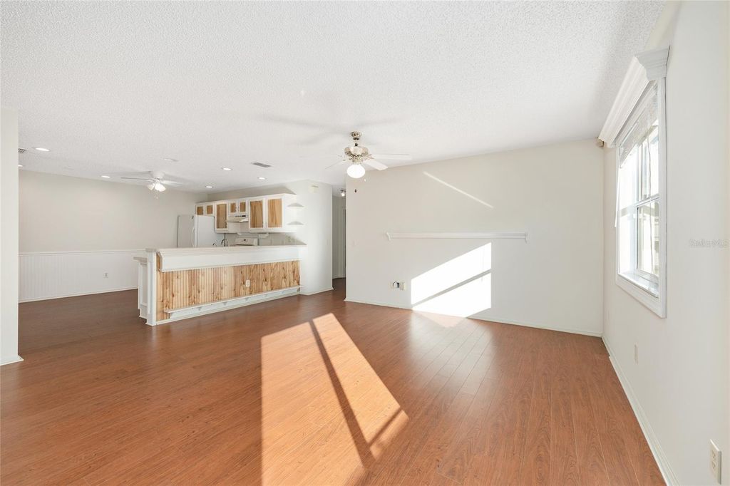 Image 15 of property listing at 3245 RIVERTON ROAD, The Villages, FL 32162