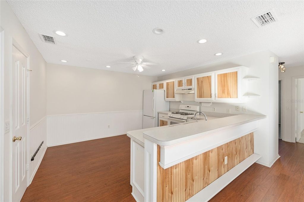 Image 19 of property listing at 3245 RIVERTON ROAD, The Villages, FL 32162