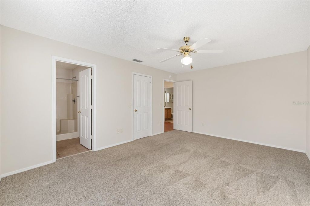 Image 24 of property listing at 3245 RIVERTON ROAD, The Villages, FL 32162