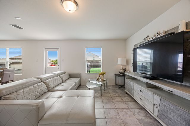 1614 Petrolia Drive, Forney, TX 75126