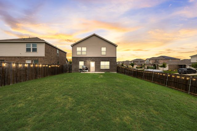 1614 Petrolia Drive, Forney, TX 75126