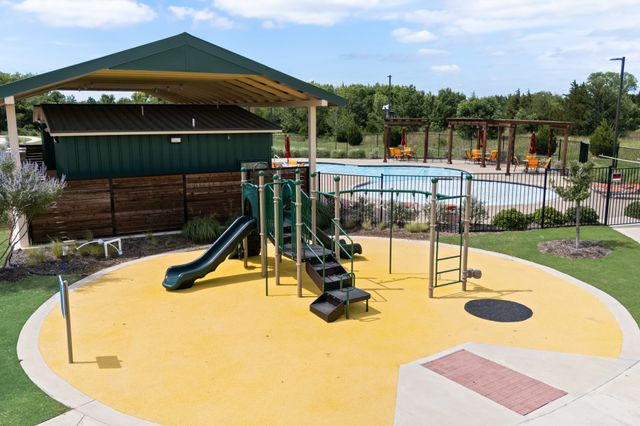 1614 Petrolia Drive, Forney, TX 75126