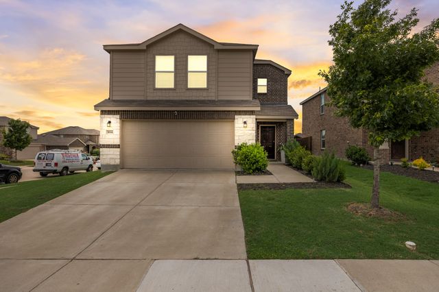 1614 Petrolia Drive, Forney, TX 75126