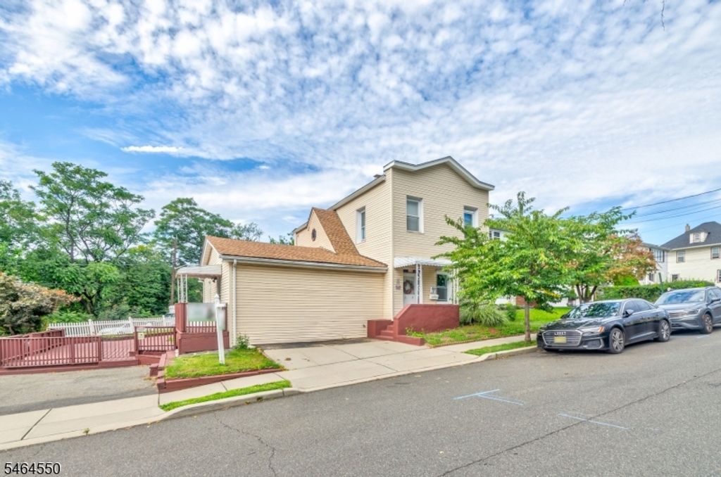 28 Butler St, Clifton City, NJ 07011 — exterior