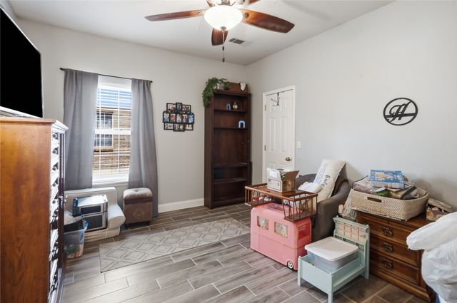 8814 N 131st East Avenue, Owasso, OK 74055