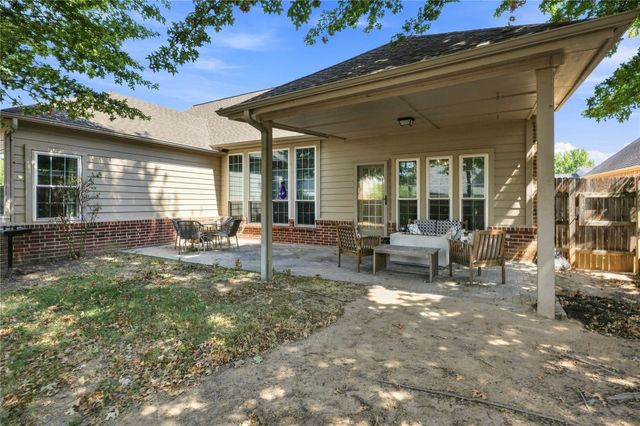 8814 N 131st East Avenue, Owasso, OK 74055