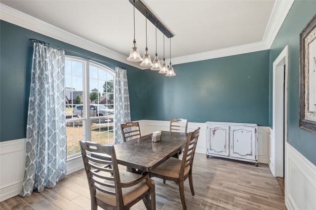 8814 N 131st East Avenue, Owasso, OK 74055