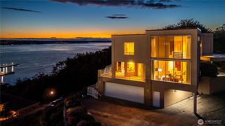 3202 Loma Court NE, Tacoma, WA 98422