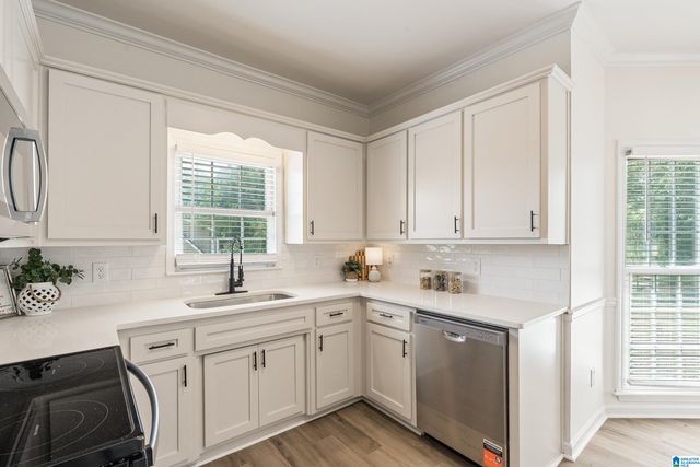 3706 MAJESTIC OAKS WAY, Trussville, AL 35173