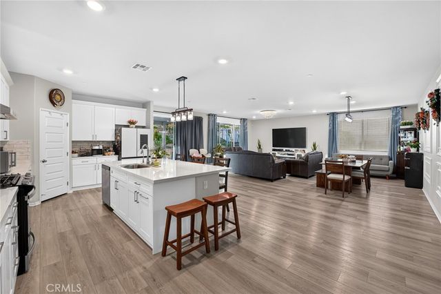 11653 Zoeller, Beaumont, CA 92223