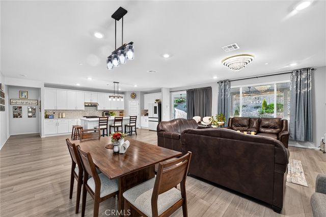 11653 Zoeller, Beaumont, CA 92223