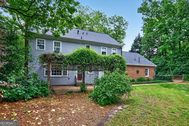 205 Dix Lee On Drive, Fayetteville, GA 30214