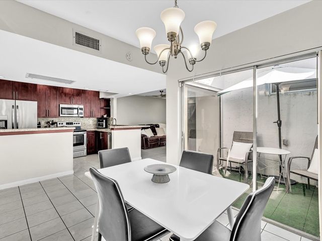 2551 N 40th Avenue 2551, Hollywood, FL 33021