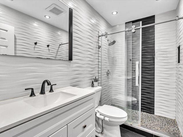 2551 N 40th Avenue 2551, Hollywood, FL 33021