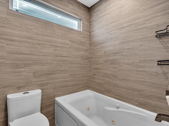 2551 N 40th Avenue 2551, Hollywood, FL 33021