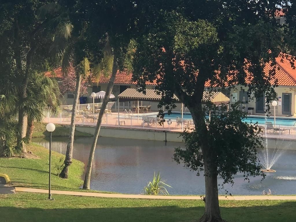 1800 SW 81st Avenue 1304, North Lauderdale, FL 33068