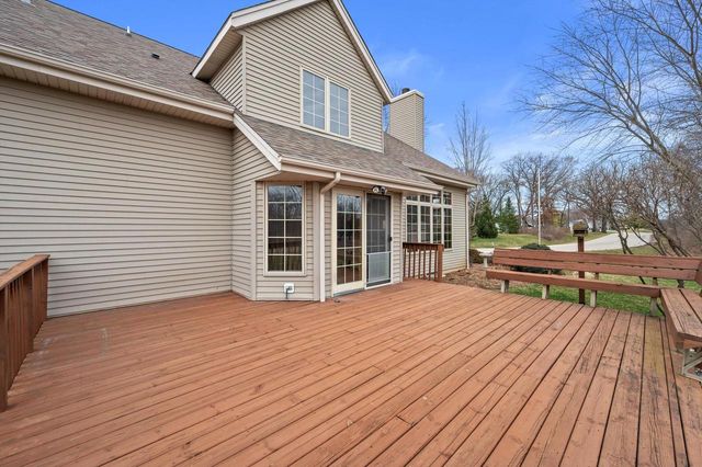 26311 Dukleth DRIVE, Wind Lake, WI 53185