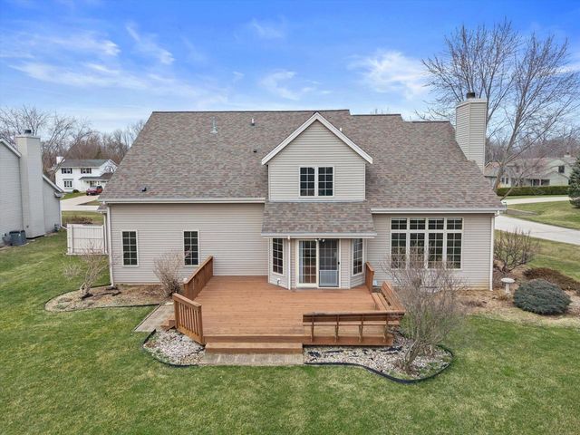 26311 Dukleth DRIVE, Wind Lake, WI 53185