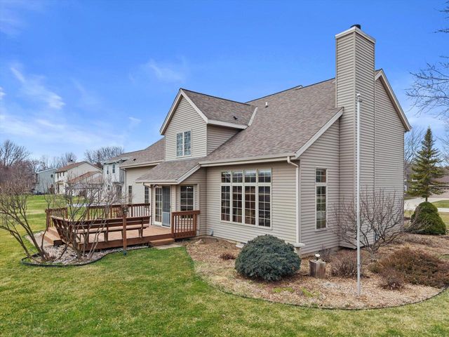 26311 Dukleth DRIVE, Wind Lake, WI 53185