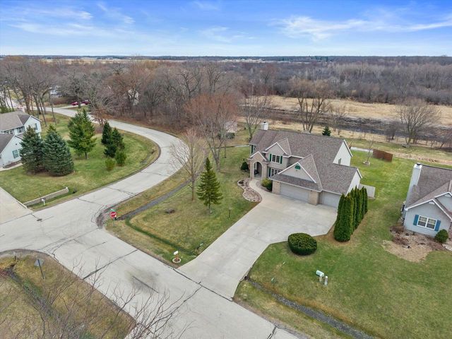 26311 Dukleth DRIVE, Wind Lake, WI 53185
