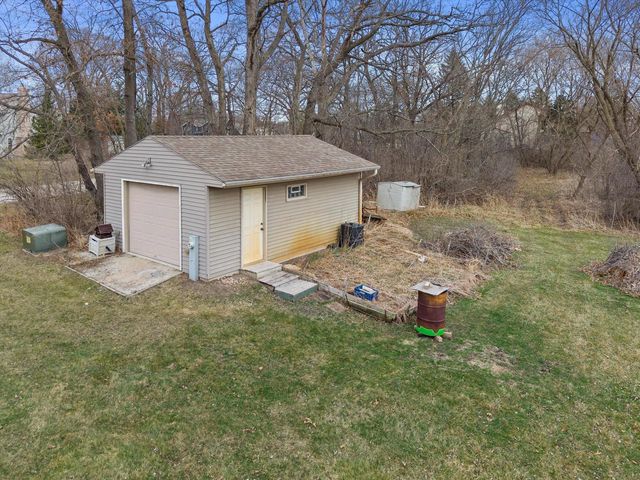 26311 Dukleth DRIVE, Wind Lake, WI 53185