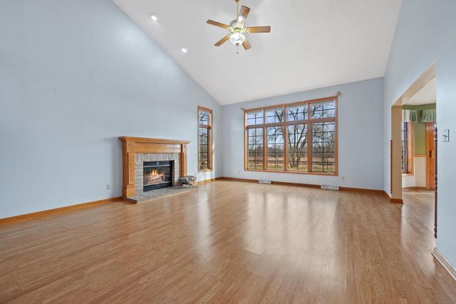 26311 Dukleth DRIVE, Wind Lake, WI 53185