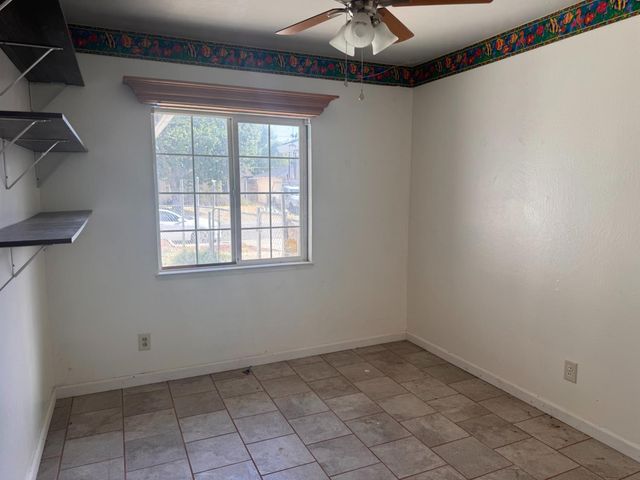 3651 Owens Way, North Highlands, CA 95660