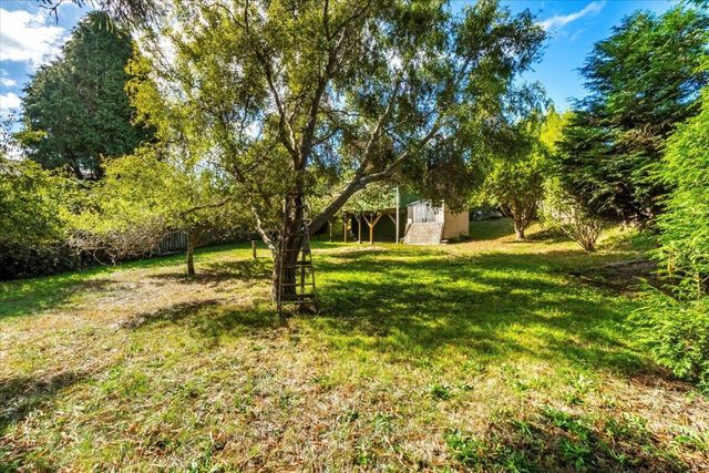 6093 Beechwood Drive, Eureka, CA 95503