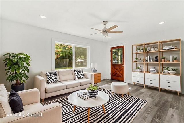 6093 Beechwood Drive, Eureka, CA 95503