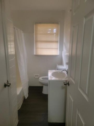 2838 Ben Hill Road, Atlanta, GA 30344