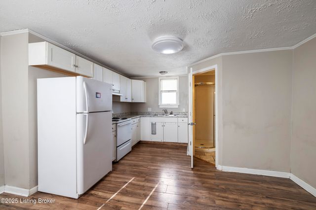 421 M St, Louisville, KY 40208