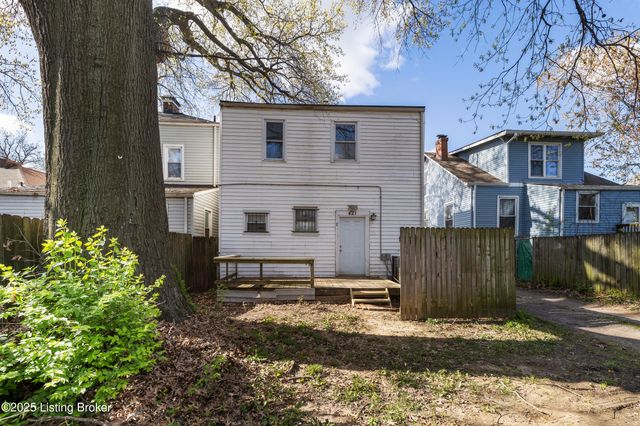421 M St, Louisville, KY 40208