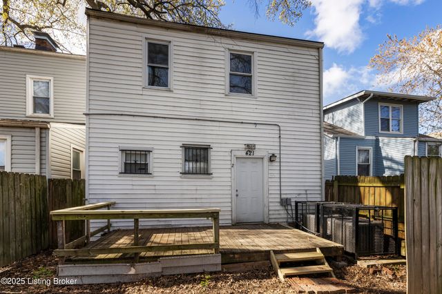 421 M St, Louisville, KY 40208
