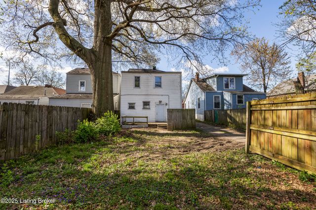 421 M St, Louisville, KY 40208