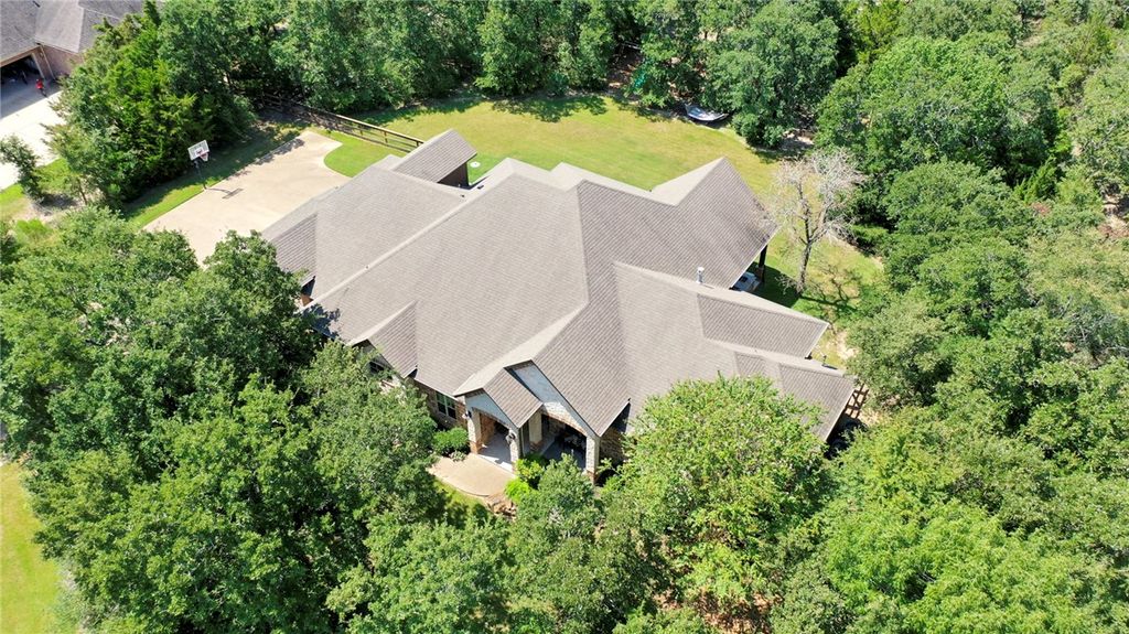 18580 Kiowa Cove, College Station, TX 77845 — exterior