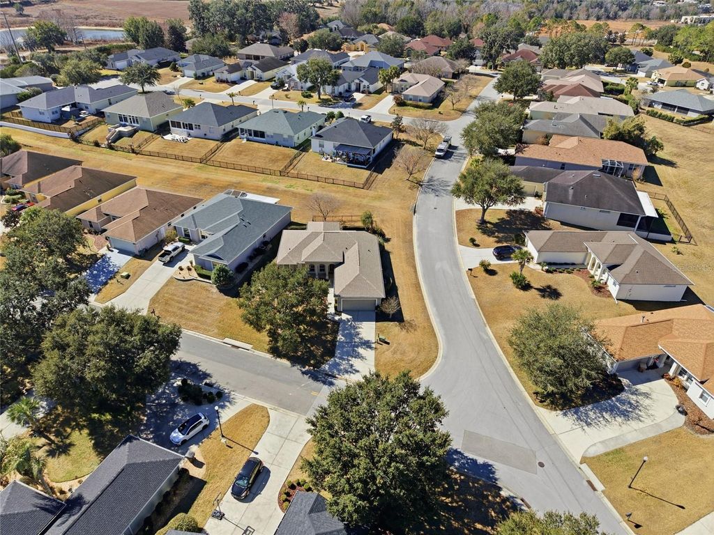 Image 30 of property listing at 6440 SW 50TH TERRACE, Ocala, FL 34474