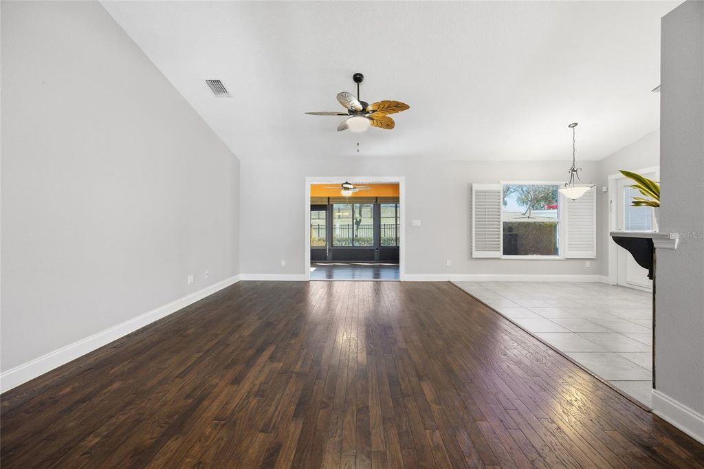 Image 7 of property listing at 6440 SW 50TH TERRACE, Ocala, FL 34474