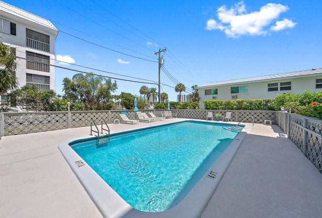 155 Yacht Club Drive 405, North Palm Beach, FL 33408