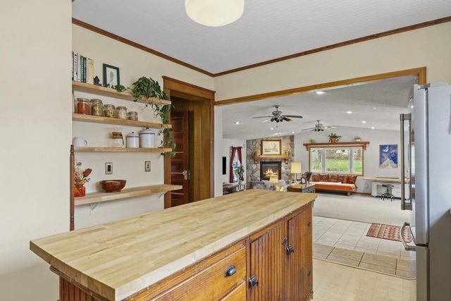 351 S Madison Street, Evansville, WI 53536