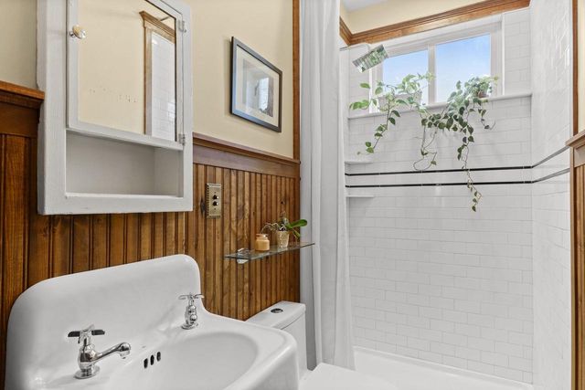 351 S Madison Street, Evansville, WI 53536