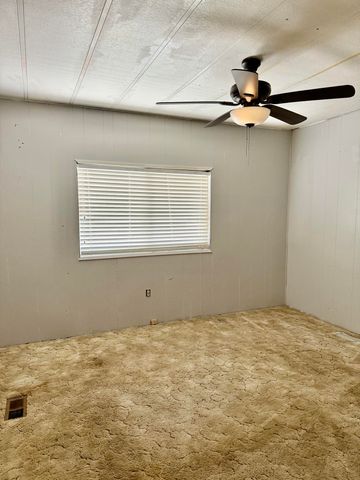 2627 W Midvalley Avenue 134, Visalia, CA 93277