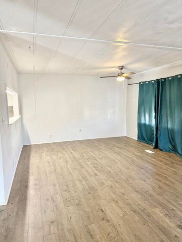 2627 W Midvalley Avenue 134, Visalia, CA 93277